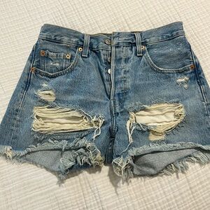 Levi’s 501 distressed shorts